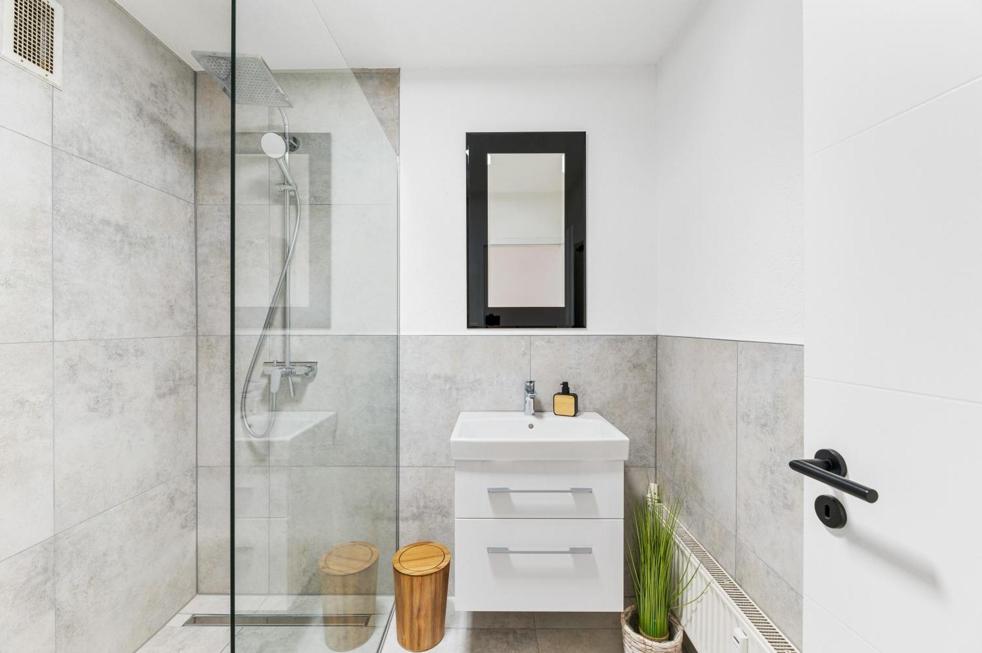Neu: Stylische Suite Mit Ausblick Sindelfingen Exterior foto